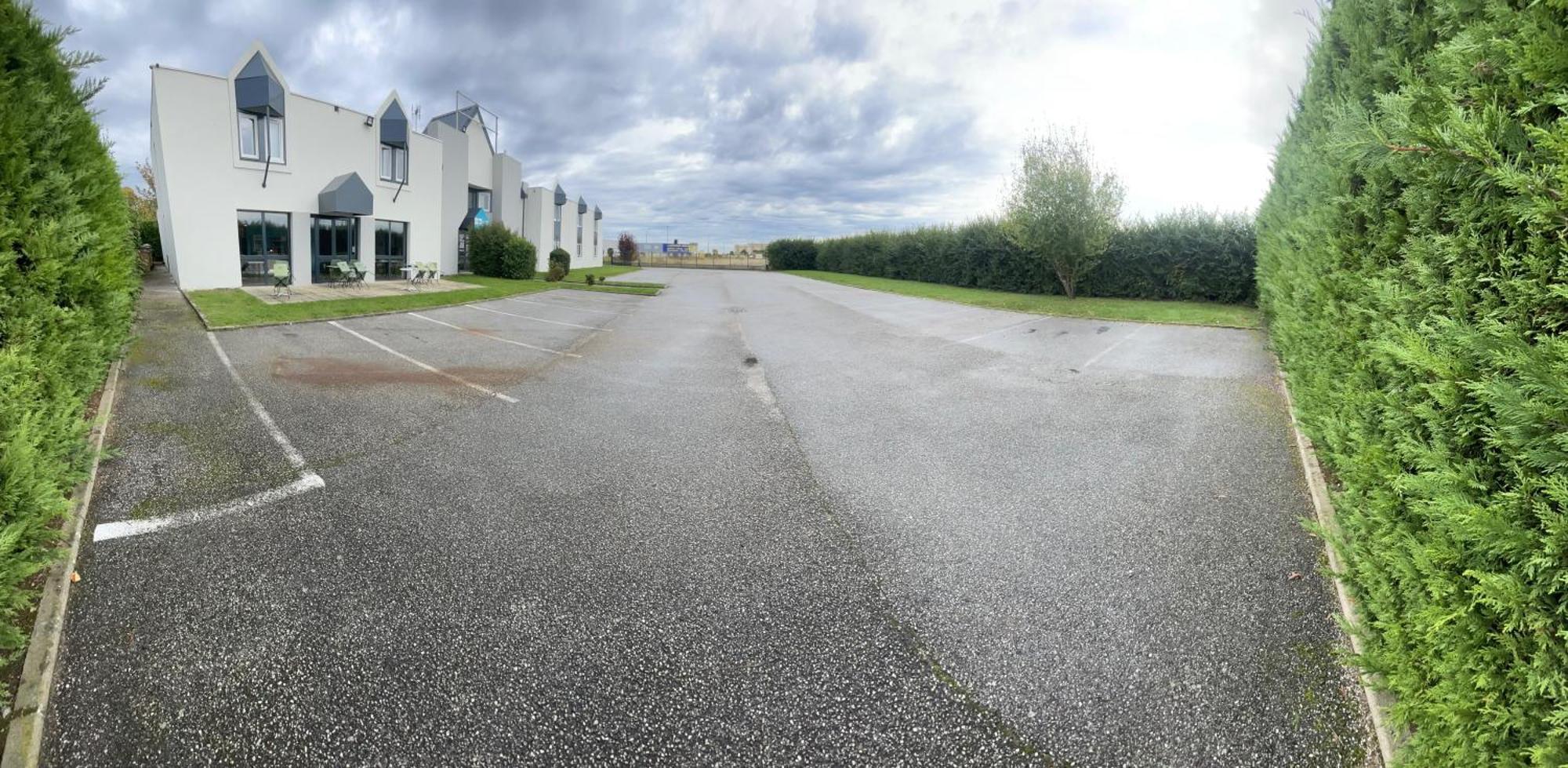 Kyriad Direct Dreux Exteriör bild